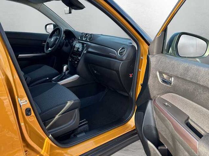 Suzuki Vitara 1.4 Comfort 4x4 *Navi*SHZ*RFK*WR*AZV