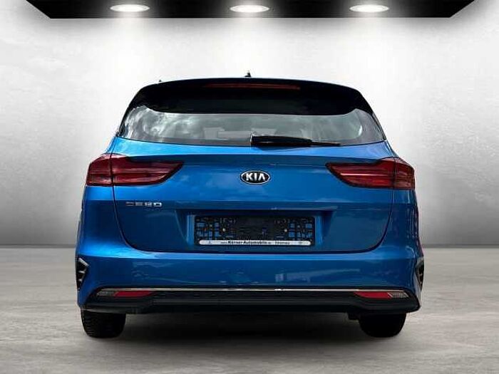 Kia cee'd Sporty Wagon cee&apos, d Sportswagon 1.4 Amber+WR