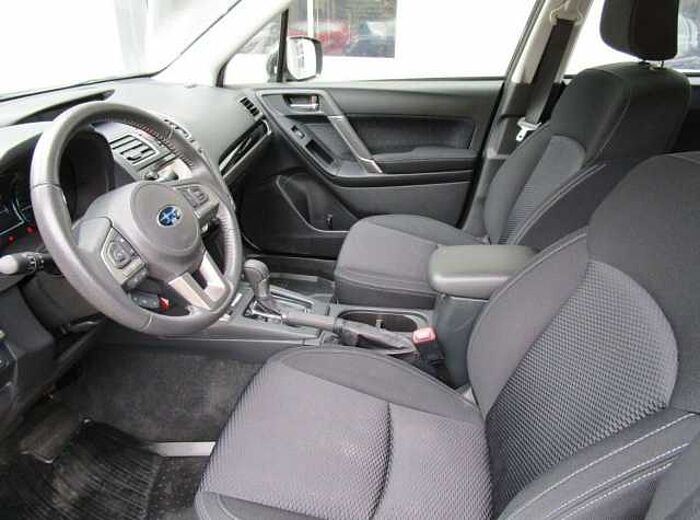 Subaru Forester 2.0D Exclusive Lineartronic + AHK+WR