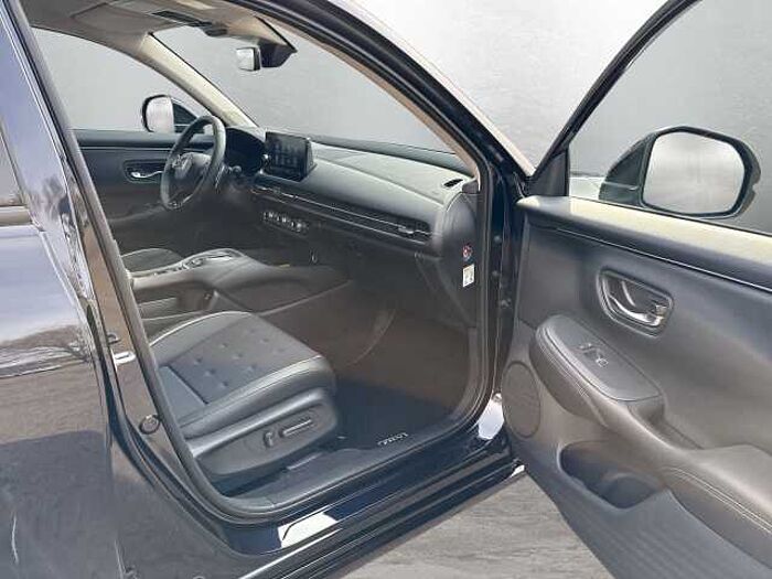 Honda ZR-V e: HEV 2.0 Hybrid Sport 8 Jahre Garantie