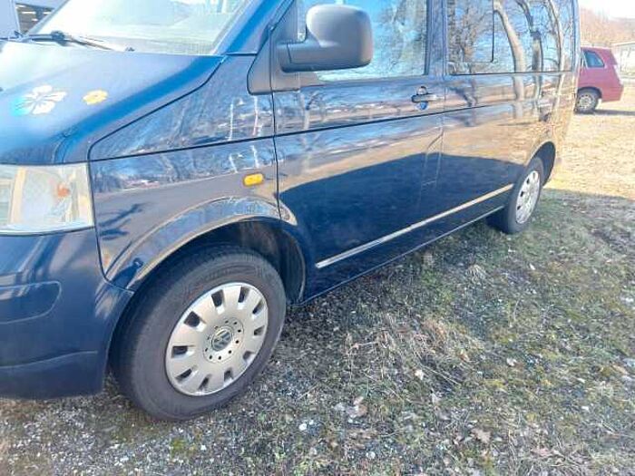 Volkswagen T5 Transporter Bus Shuttle+WR