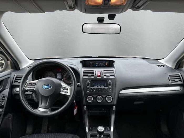 Subaru Forester Exclusive 2.0D *AHK*Pano*SHZ*Klima*WR*