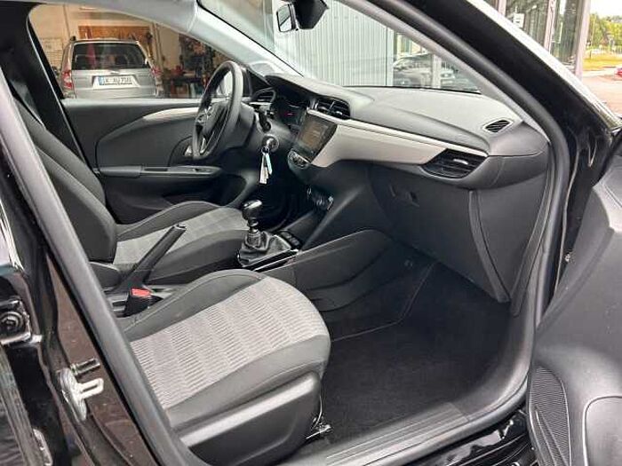 Opel Corsa 1.2 Direct Inject: Turbo 74kW Elegance+WR