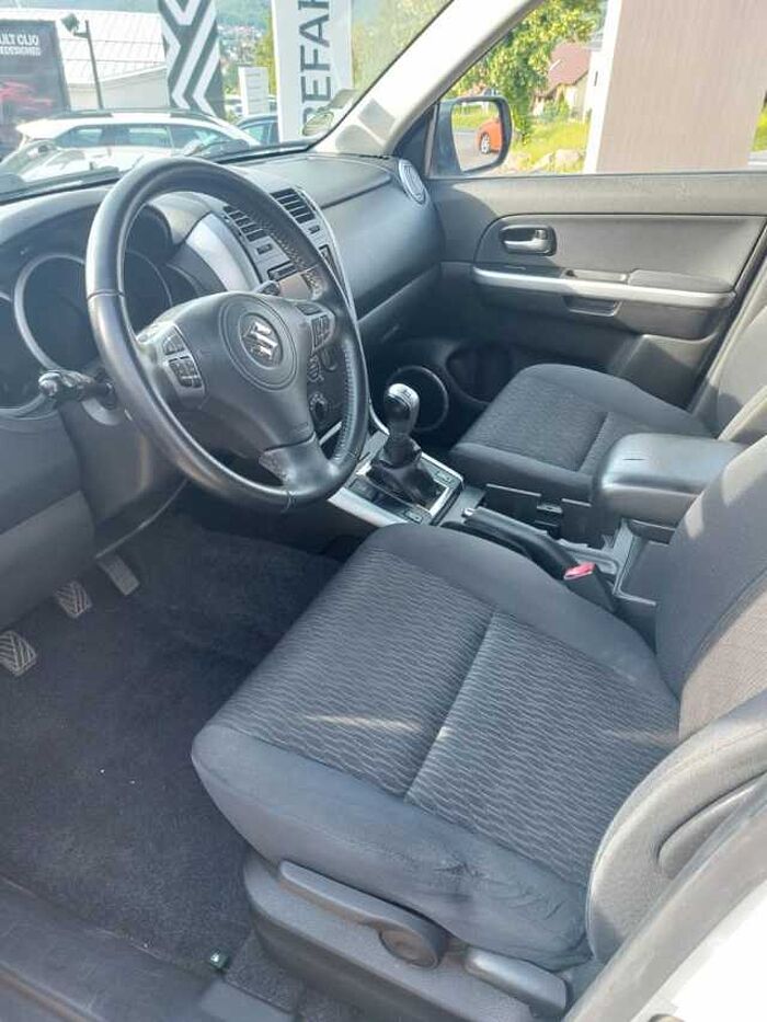 Suzuki Grand Vitara 2.4 Comfort+AZV neu