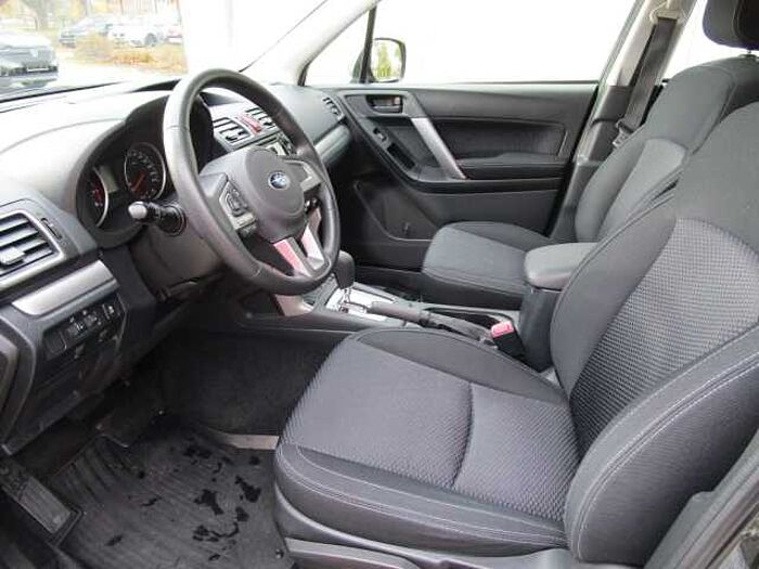 Subaru Forester 2.0X Act. Lineartronic+AZV+WR