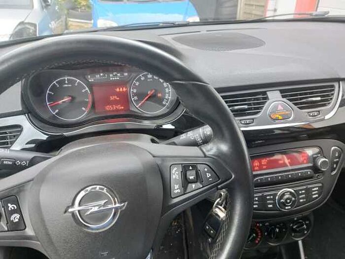 Opel Corsa E Color Edition+Winterräder