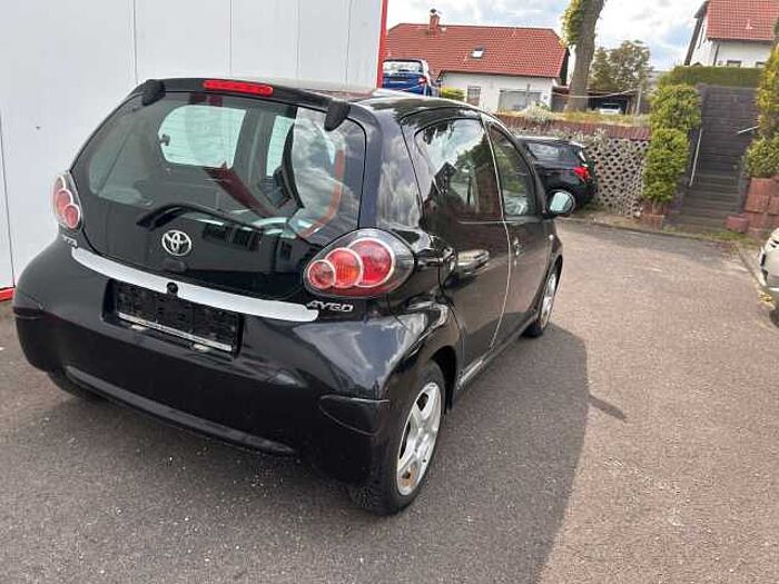 Toyota Aygo (X) 1,0-l-VVT-i Cool+WR