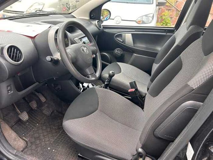 Toyota Aygo (X) 1,0-l-VVT-i Cool+WR