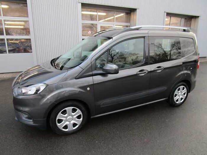Ford Transit Courier Kombi Trend+AZV