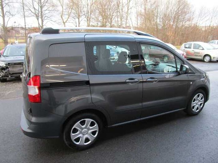 Ford Transit Courier Kombi Trend+AZV