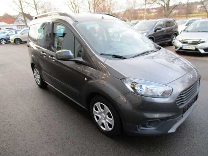 Ford Transit Courier Kombi Trend+AZV