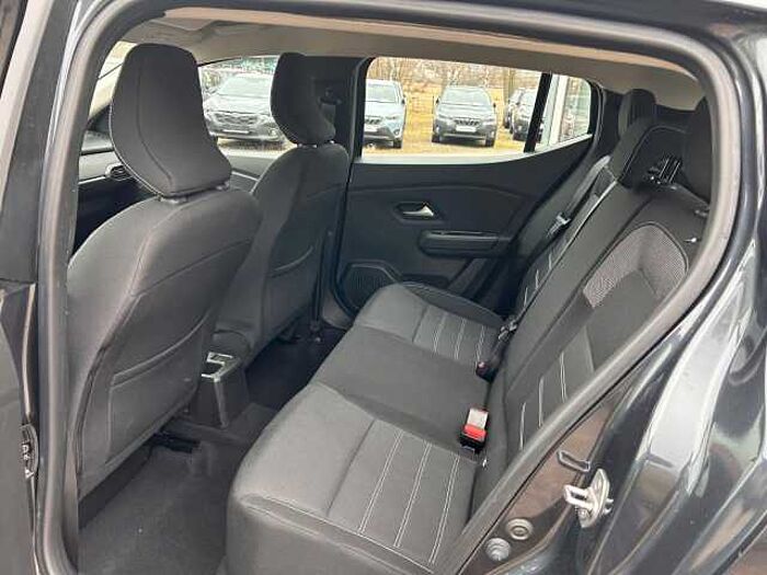 Dacia Sandero TCe 90 Comf. auch in silber u. blau