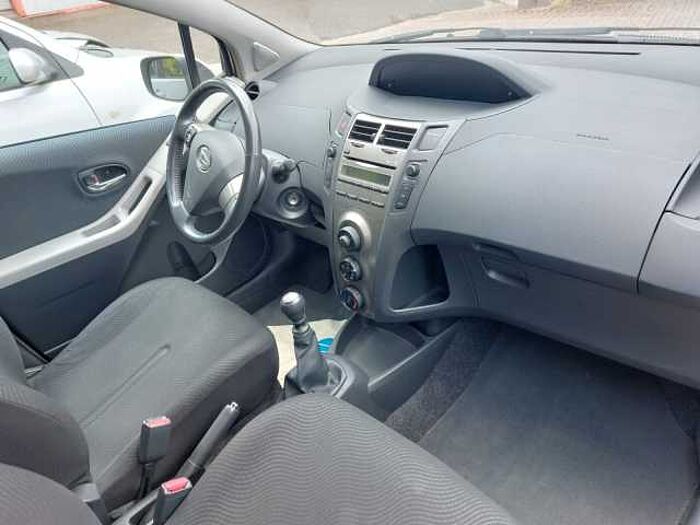 Daihatsu Charade 1,33 Dual-VVT-+WR
