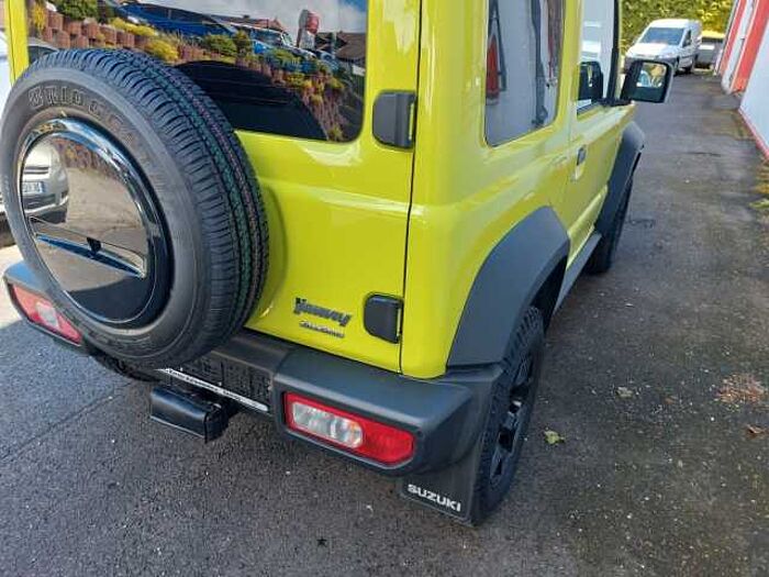 Suzuki Jimny NFZ+Anhängerkupplung