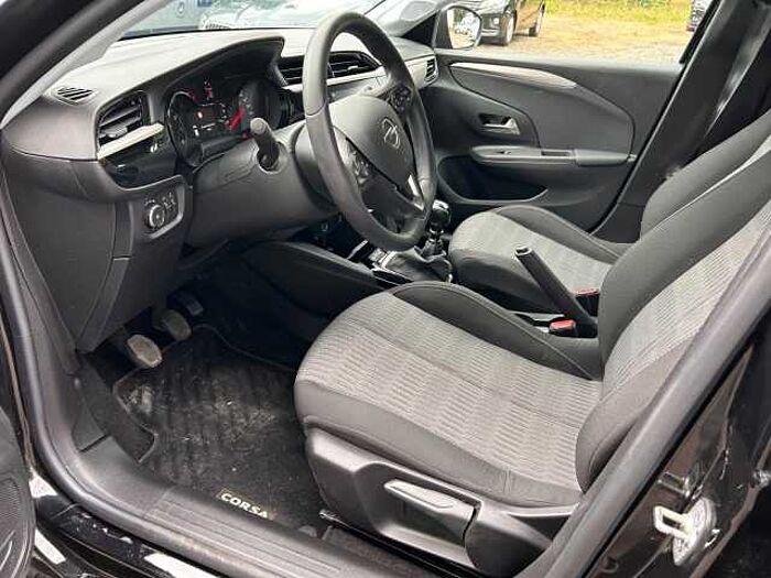 Opel Corsa 1.2 Direct Inject: Turbo 74kW Elegance+WR