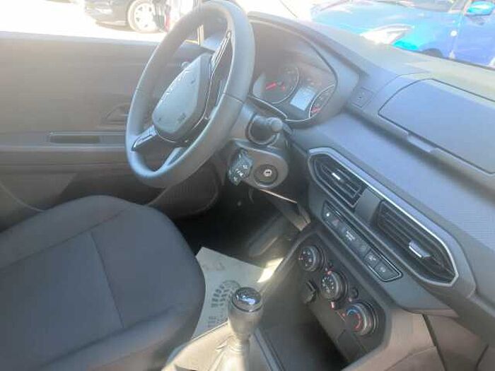 Dacia Sandero III Essential