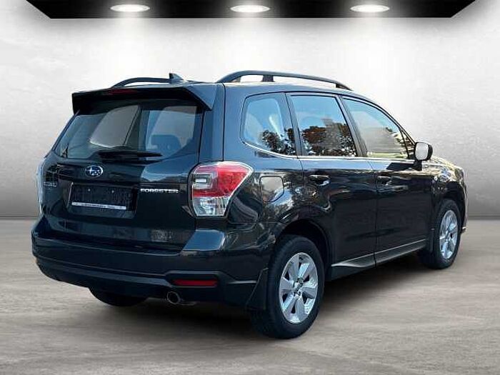 Subaru Forester Active+AZV+Winterräder