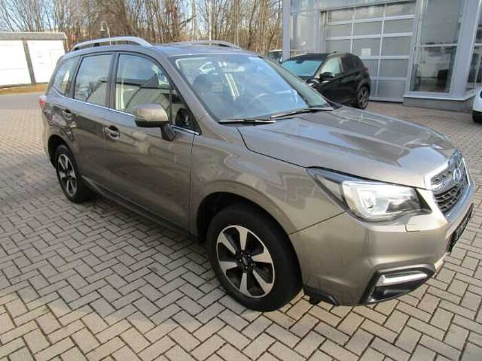 Subaru Forester 2.0X Exclusive+AZV+WR