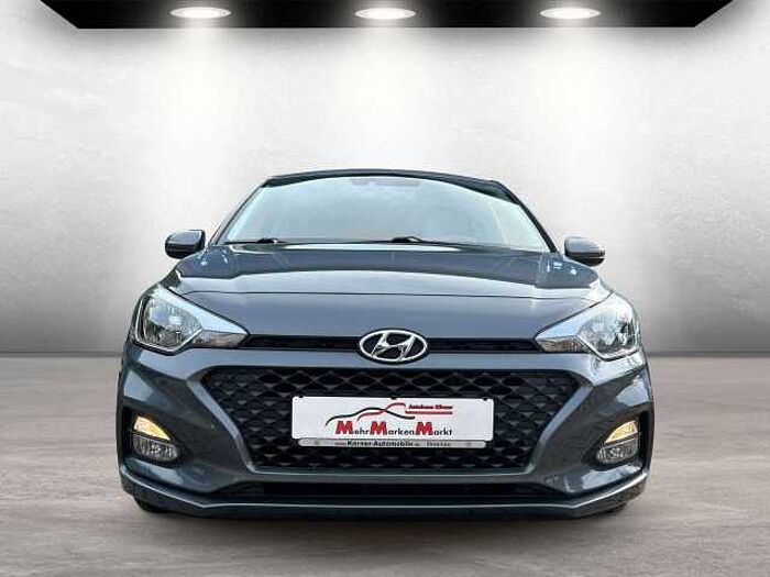 Hyundai i20 *Kamera*Sitzheizung*WR*