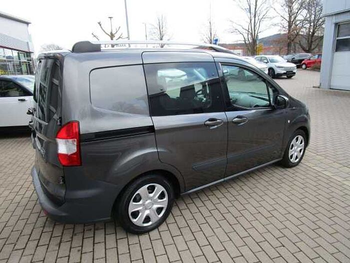 Ford Transit Courier Kombi Trend