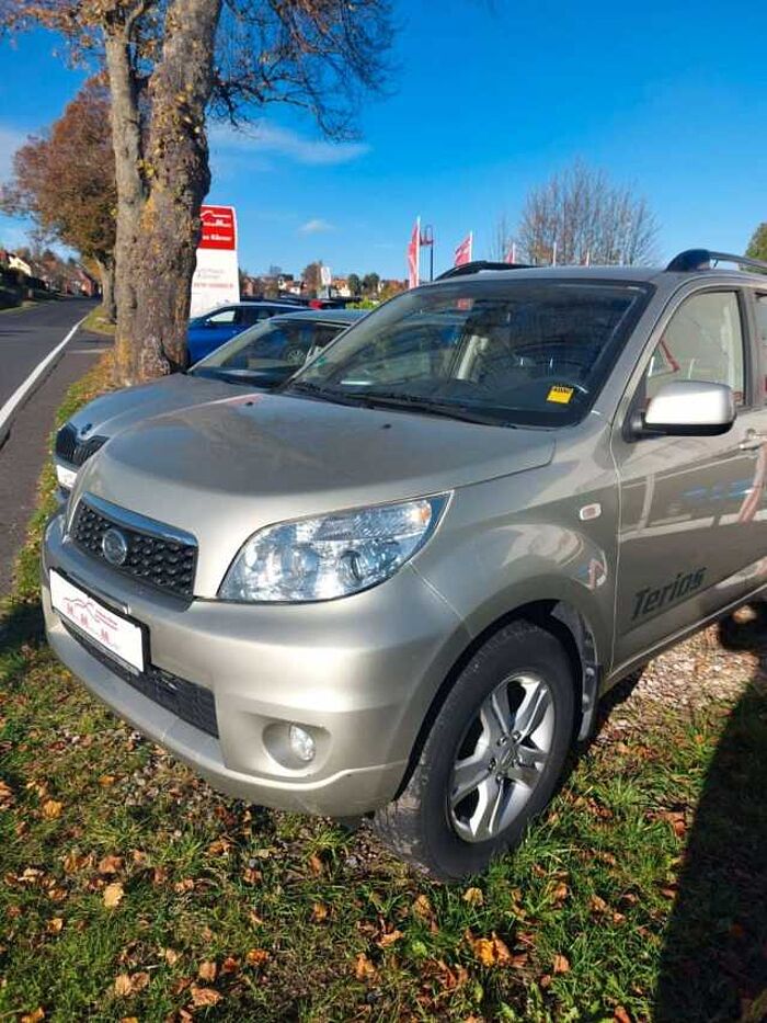 Daihatsu Terios 1.5 LPG Top 2WD+WR