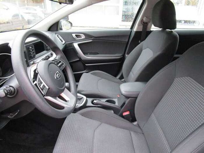 Kia Ceed SW / cee'd SW 1.4 Amber+WR