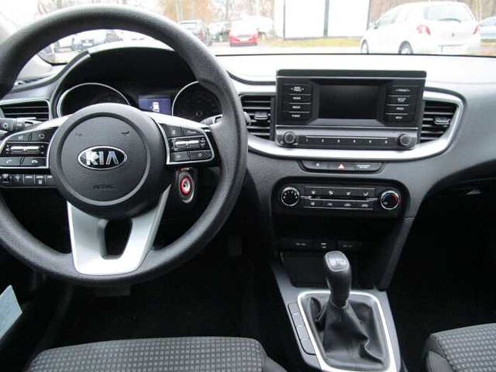 Kia Ceed SW / cee'd SW 1.4 Amber+WR