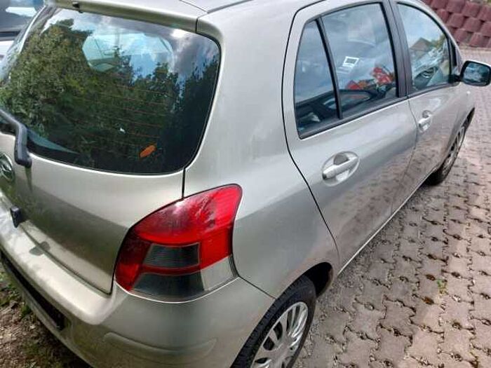 Daihatsu Charade 1,33 Dual-VVT-+WR