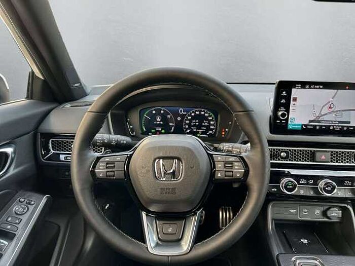 Honda Civic e: HEV 2.0 Hybrid Advance