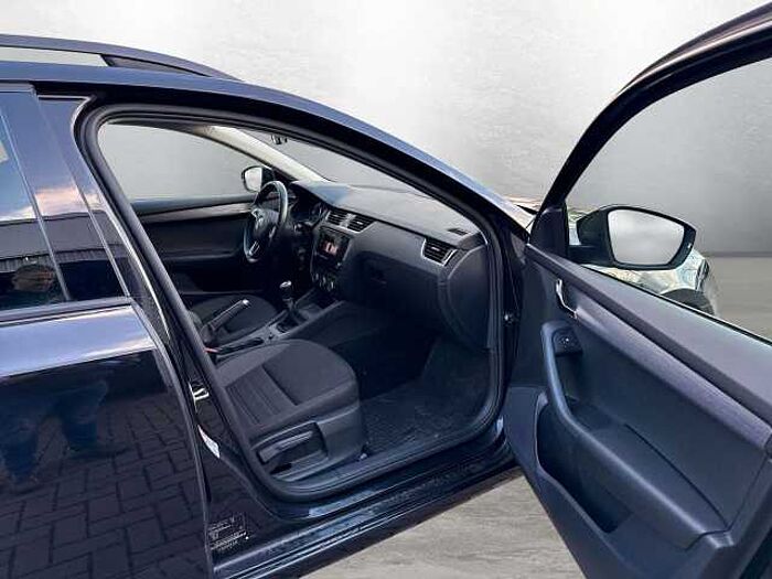SKODA Octavia Combi 1.6 TDI Ambition