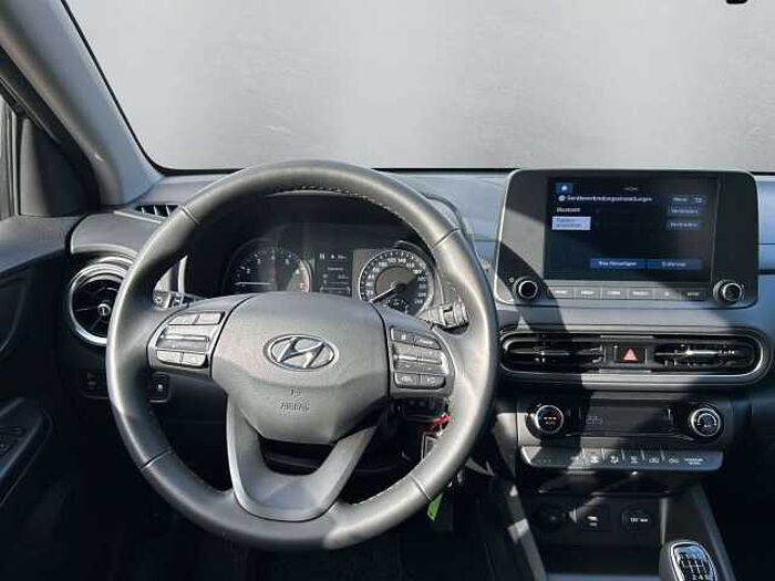 Hyundai KONA Select Mild-Hybrid 2WD