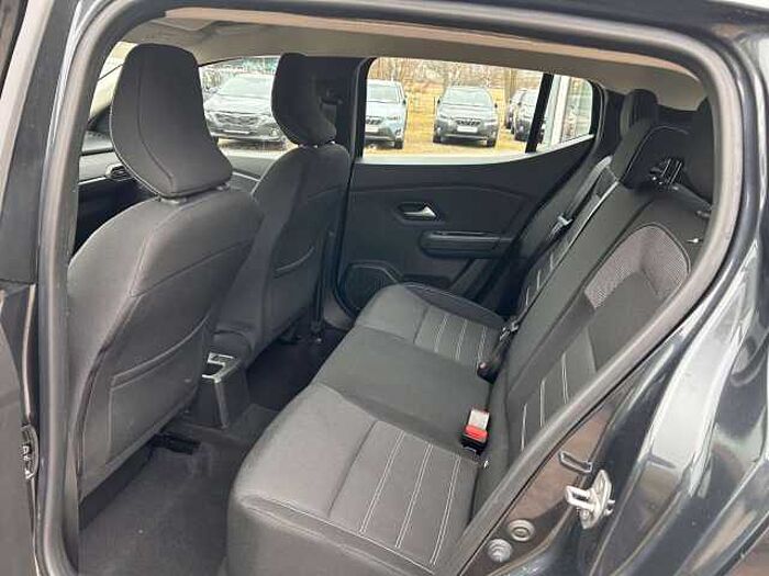 Dacia Sandero TCe 90 Comf. auch in silber