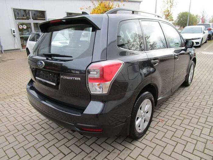 Subaru Forester 2.0X Act. Lineartronic+AZV+WR