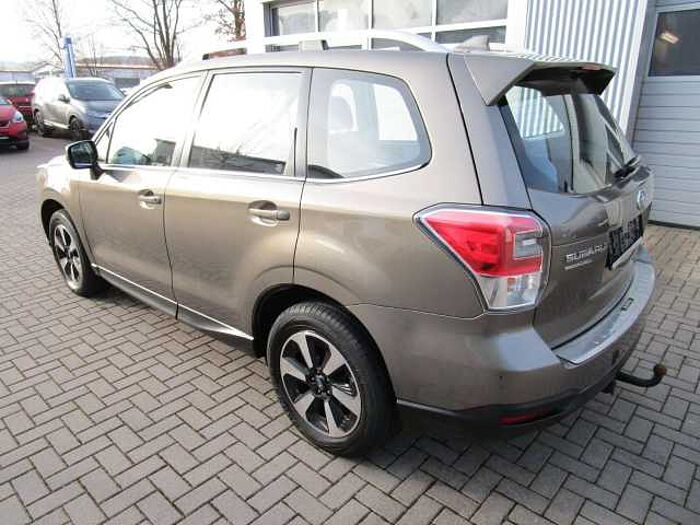 Subaru Forester 2.0X Exclusive+AZV+WR
