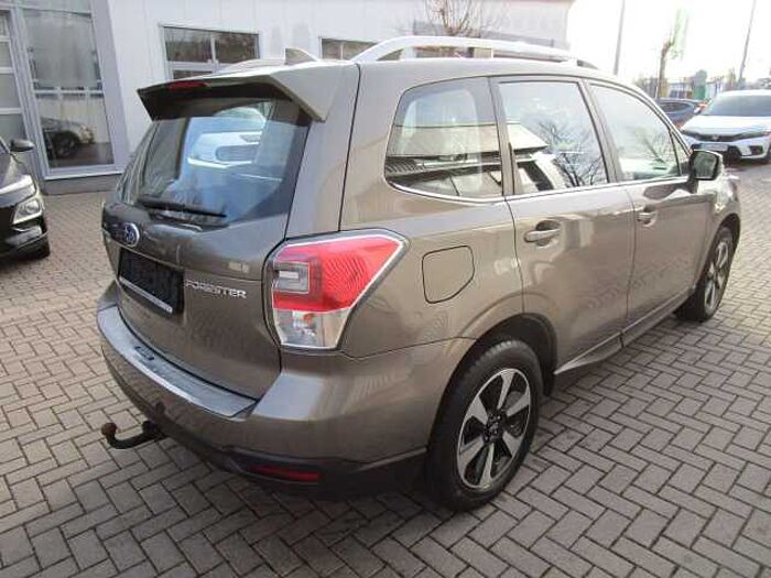 Subaru Forester 2.0X Exclusive+AZV+WR