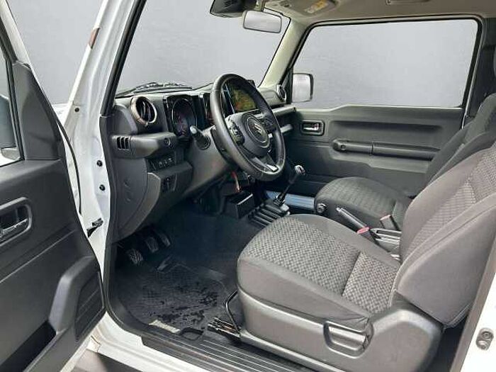 Suzuki Jimny 1.5 Comf.Plus,+WR +AZV sofort