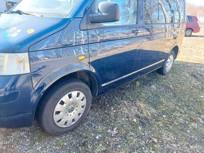 Volkswagen T5 Transporter Bus Shuttle+WR