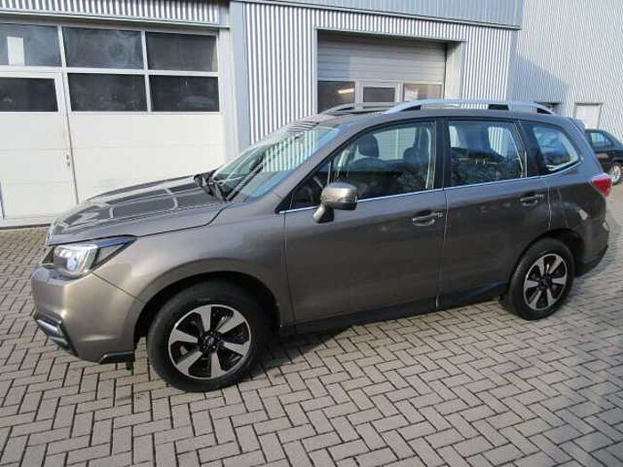 Subaru Forester 2.0X Exclusive+AZV+WR