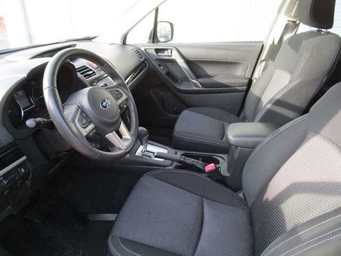 Subaru Forester 2.0X Exclusive+AZV+WR