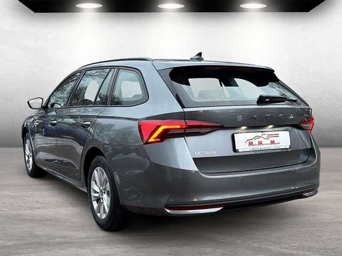 SKODA Octavia Combi 1.5 TSI Essence *SHZ*LED*Tempomat*
