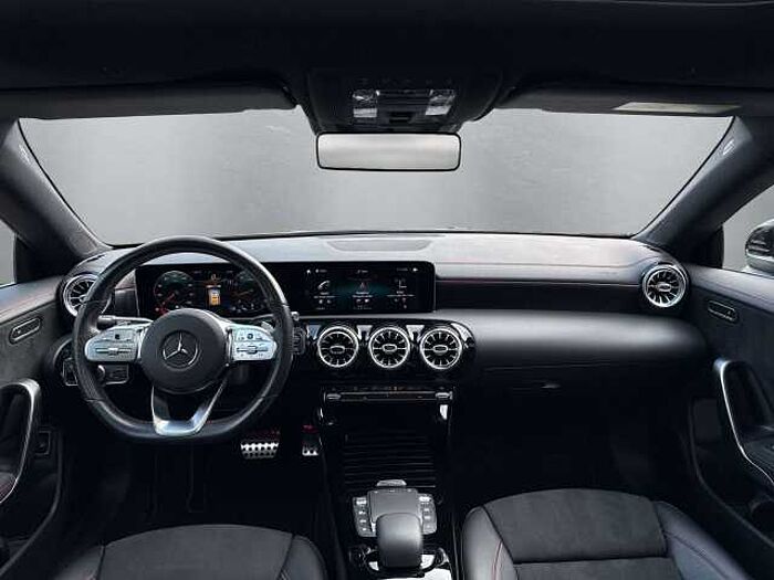 Mercedes-Benz Sonstige CLA Shooting Brake 200 *Widescreen*Pano*MBUX*