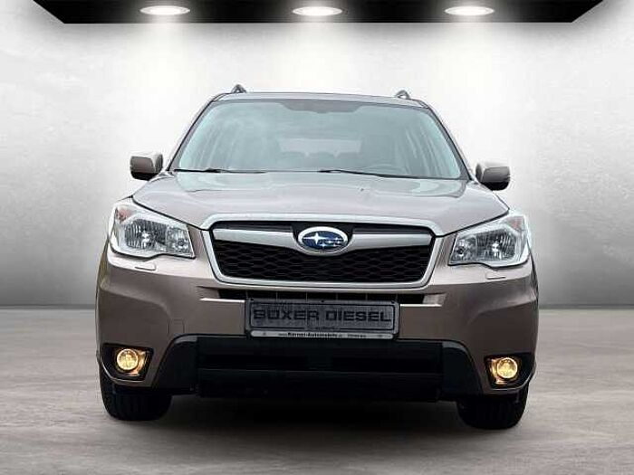 Subaru Forester Exclusive 2.0D *AHK*Pano*SHZ*Klima*WR*