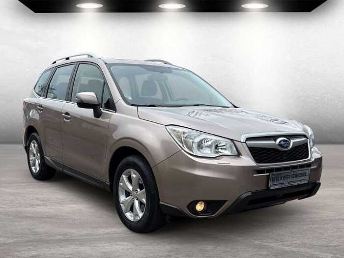 Subaru Forester Exclusive 2.0D *AHK*Pano*SHZ*Klima*WR*