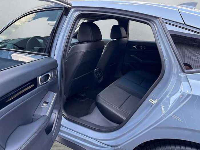 Honda Civic e: HEV 2.0 Hybrid Advance