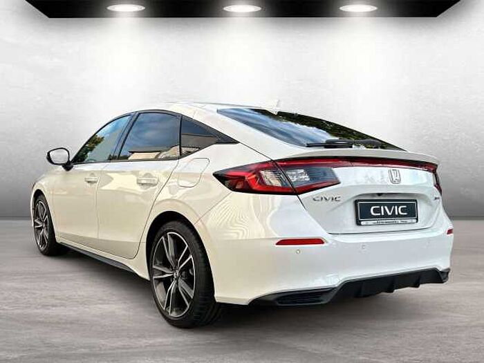 Honda Civic e: HEV 2.0 Hybrid Advance