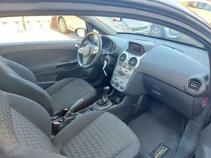 Opel Corsa D Active