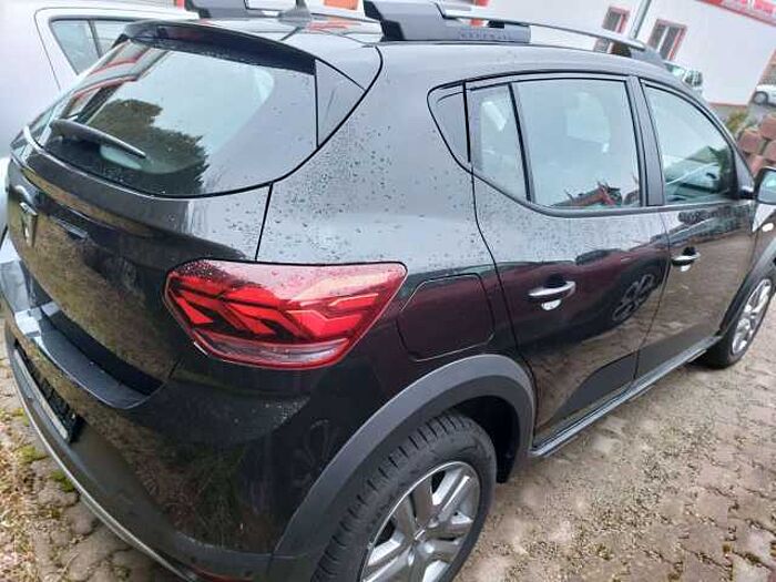 Dacia Sandero III Stepway Comf. auch in Rot u. Orange
